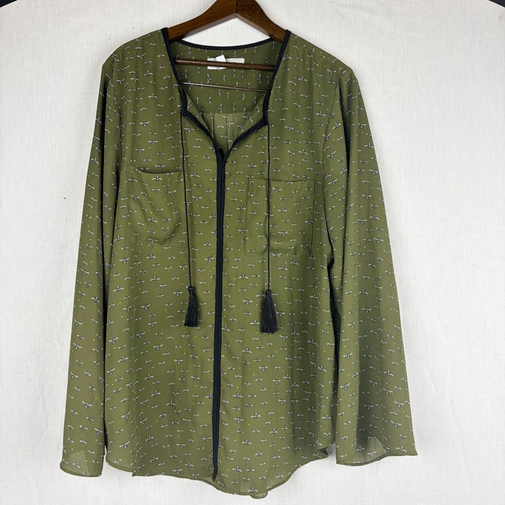 Libby Edelman Bee Print Blouse Olive Green Tassel Tie Split Neck Top Womens XL - Picture 7 of 13